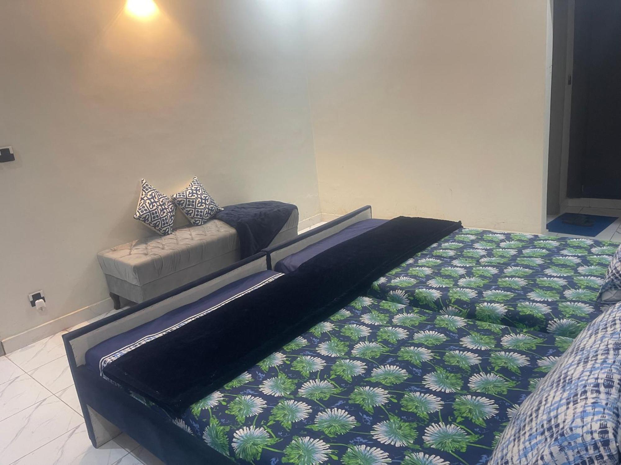 Velvet Vibes Villa Near Islamabad Airport Dhok Sandemar المظهر الخارجي الصورة